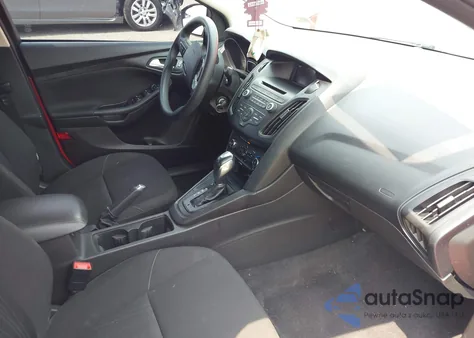 2015 Ford Focus Se z USA, uszkodzony, nr VIN 1FADP3F23FL244245